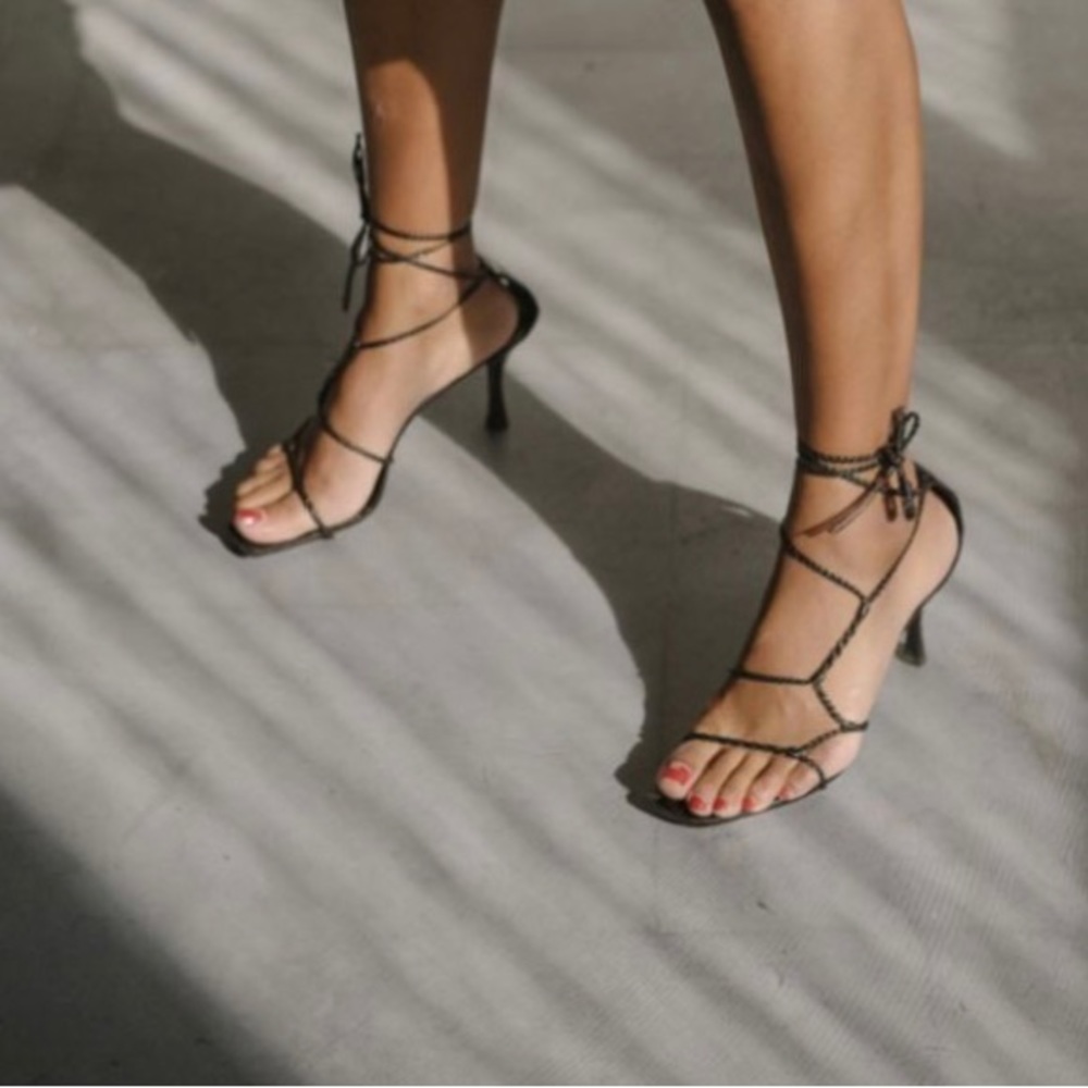 Vintage Gucci Braided Lace Up Heels